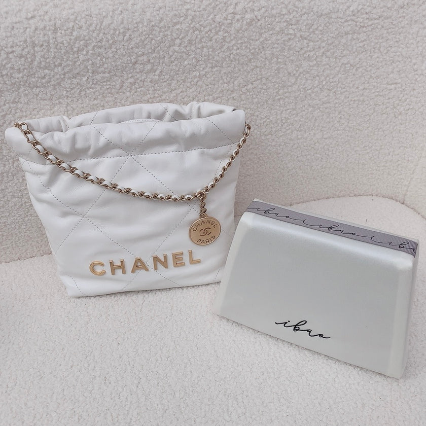 ibao バッグピロー｜シャネル CHANEL 22 ミニ 専用