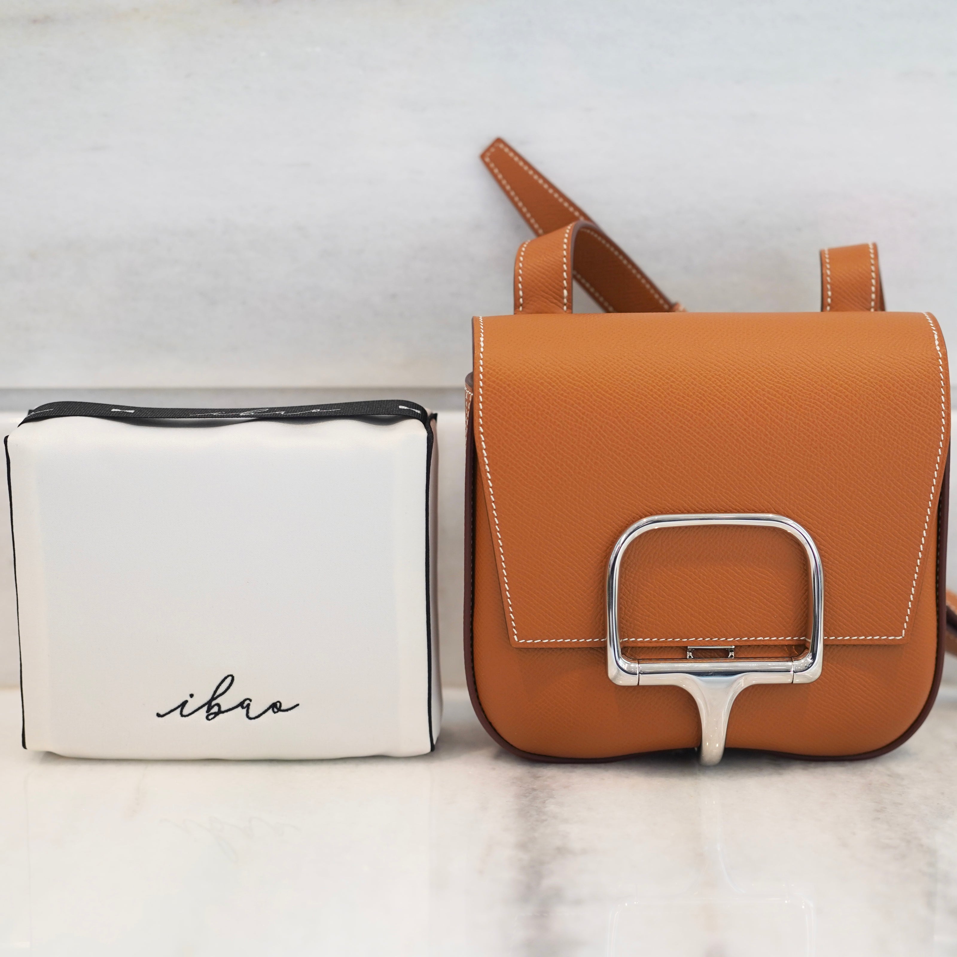 ibao バッグピロー｜エルメス デッラ・カヴァッレリア 18 専用