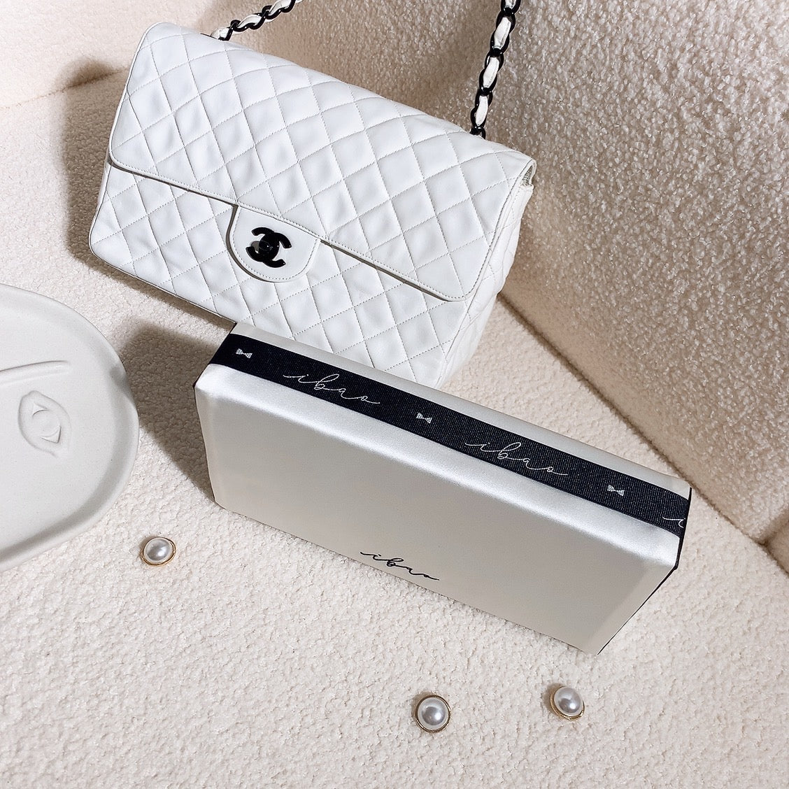 ibao バッグピロー｜シャネル クラシックフラップ ジャンボ 30 専用