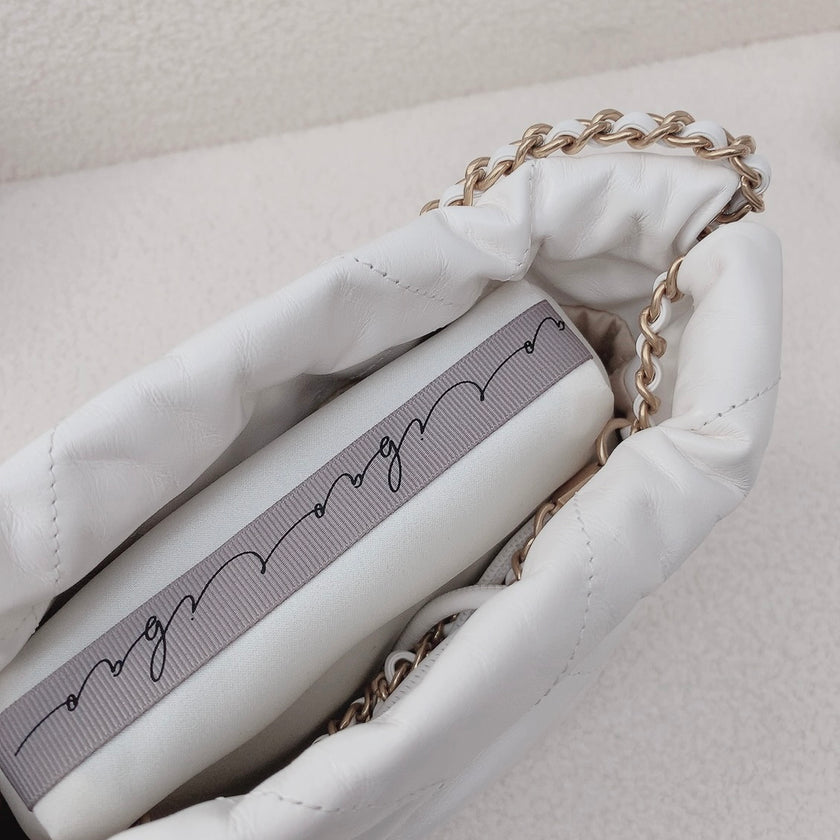 ibao バッグピロー｜シャネル CHANEL 22 ミニ 専用