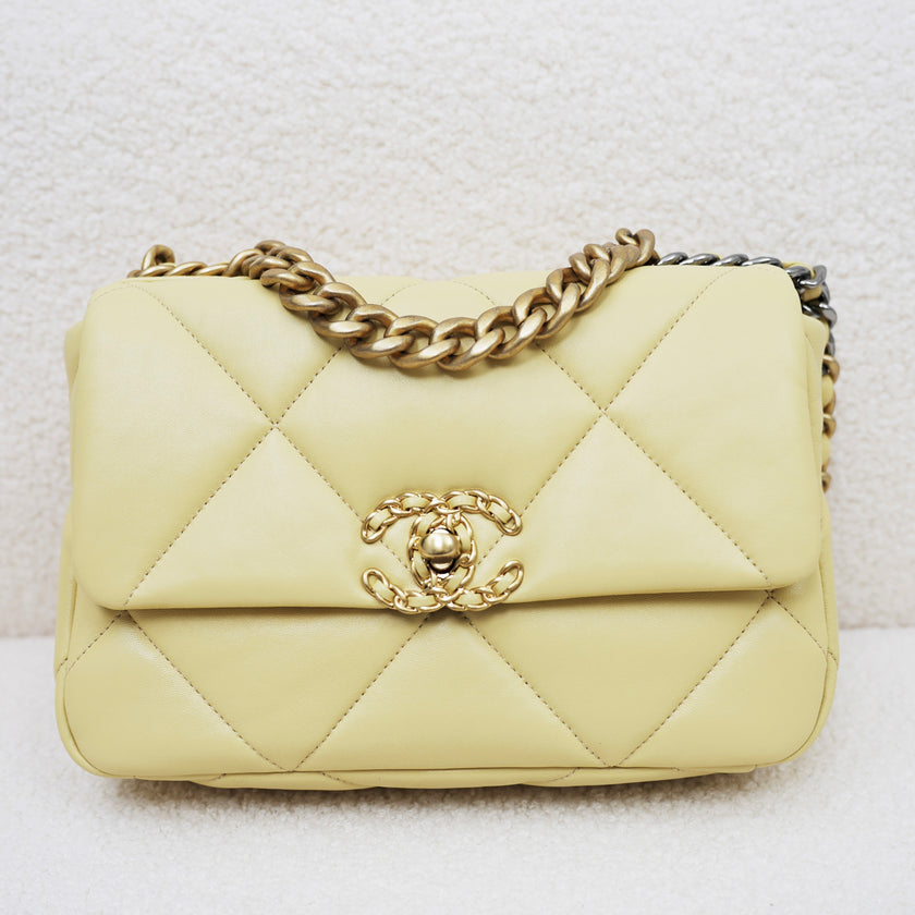 ibao バッグピロー｜シャネル CHANEL 19 ラージ 専用