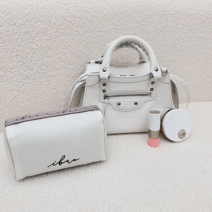 ibao バッグピロー｜バレンシアガ ネオ クラシック シティ ミニ 専用