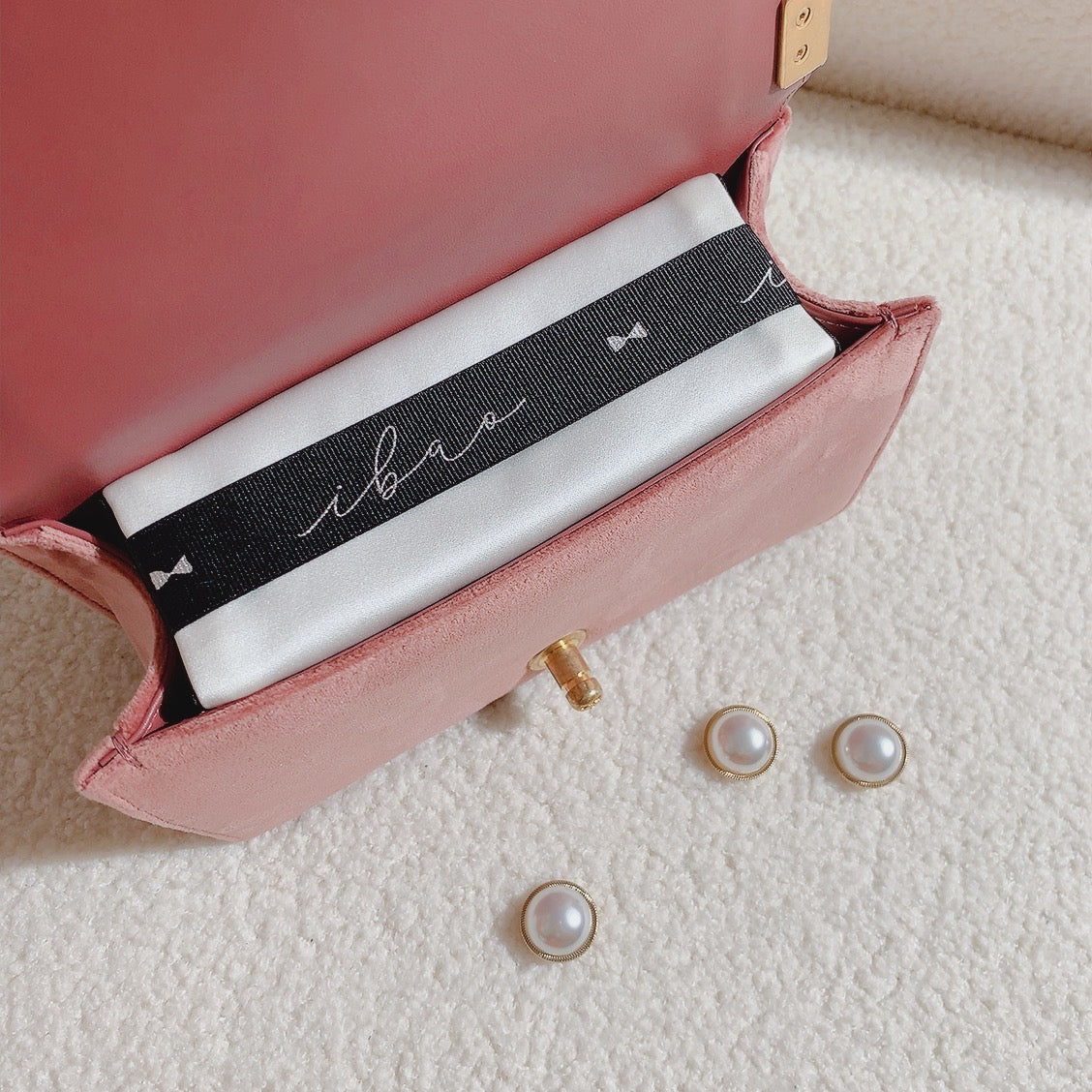 ibao バッグピロー｜シャネル ボーイ 20 専用