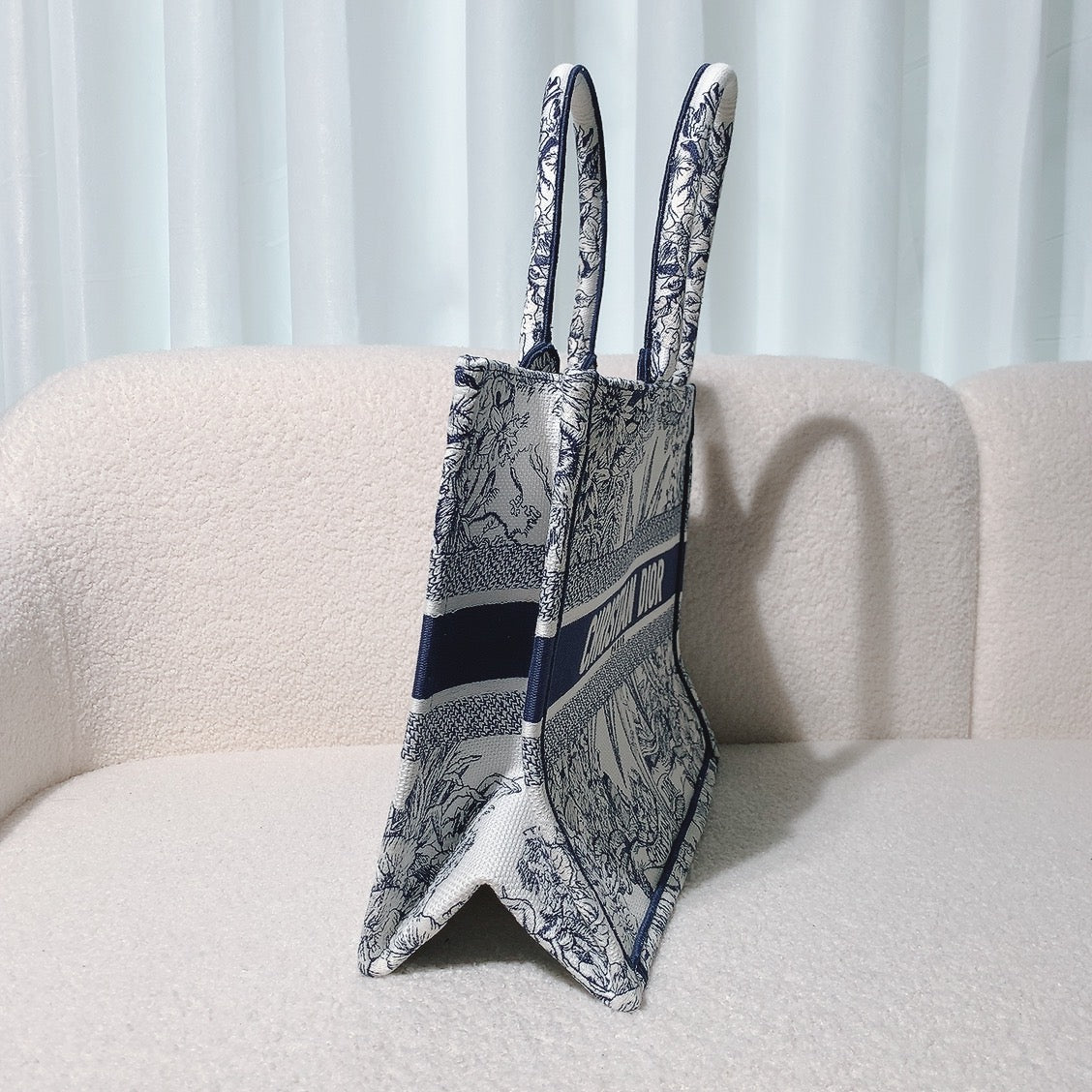 ibao バッグピロー｜ディオール ブック トート ミディアム 専用