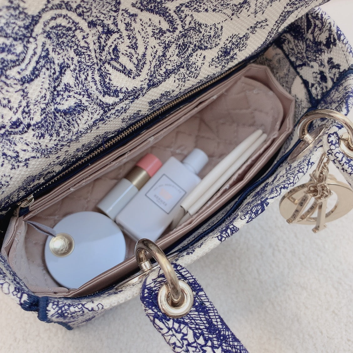 Jolie in Bag インナーバッグ｜ディオール レディ ディオール ミディアム 専用