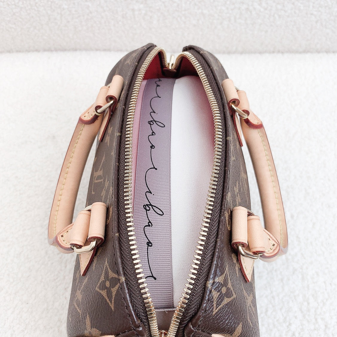 ibao バッグピロー｜ルイ･ヴィトン スピーディー 20 専用