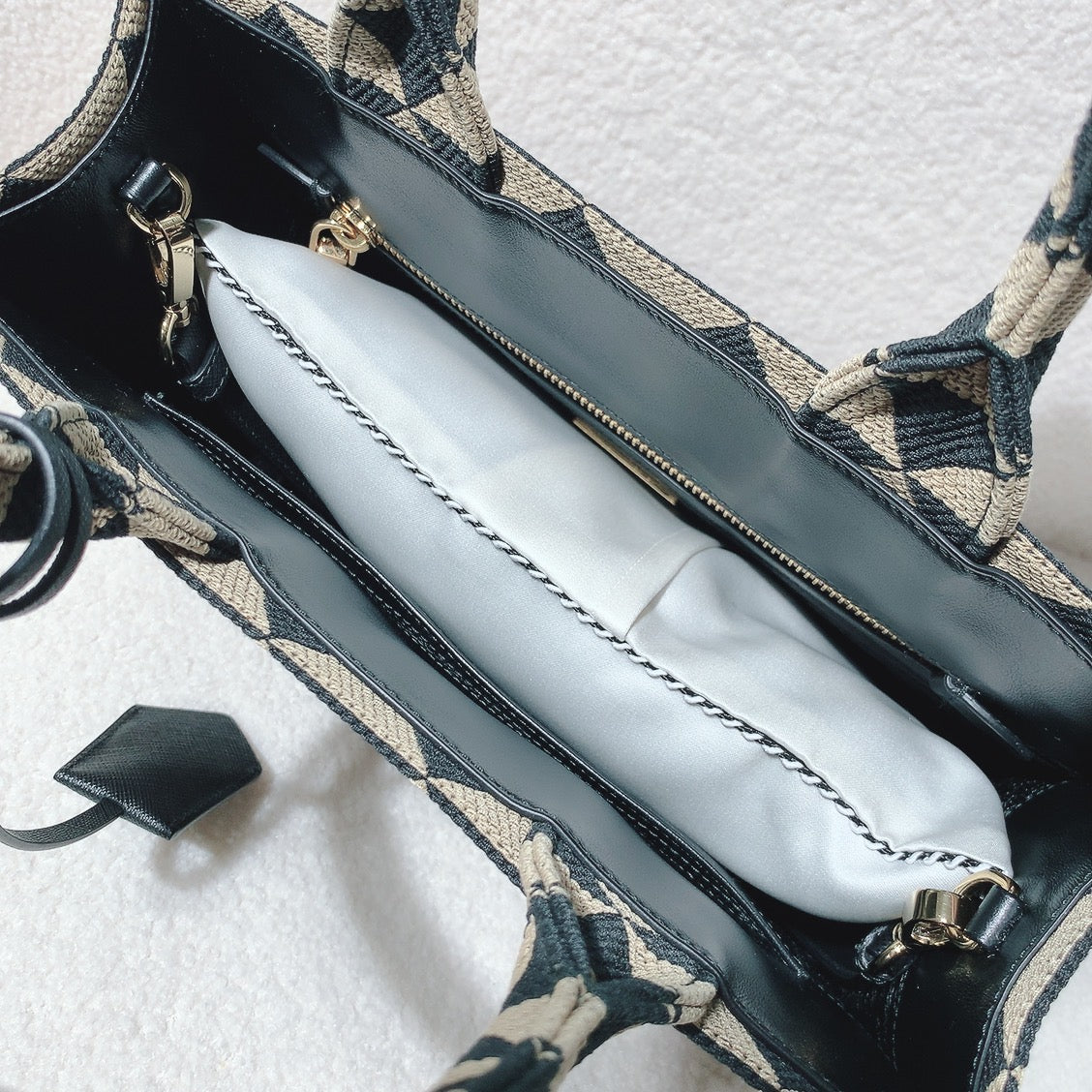 ibao Bag Pillow | VV01 Exclusive [Set of 2]